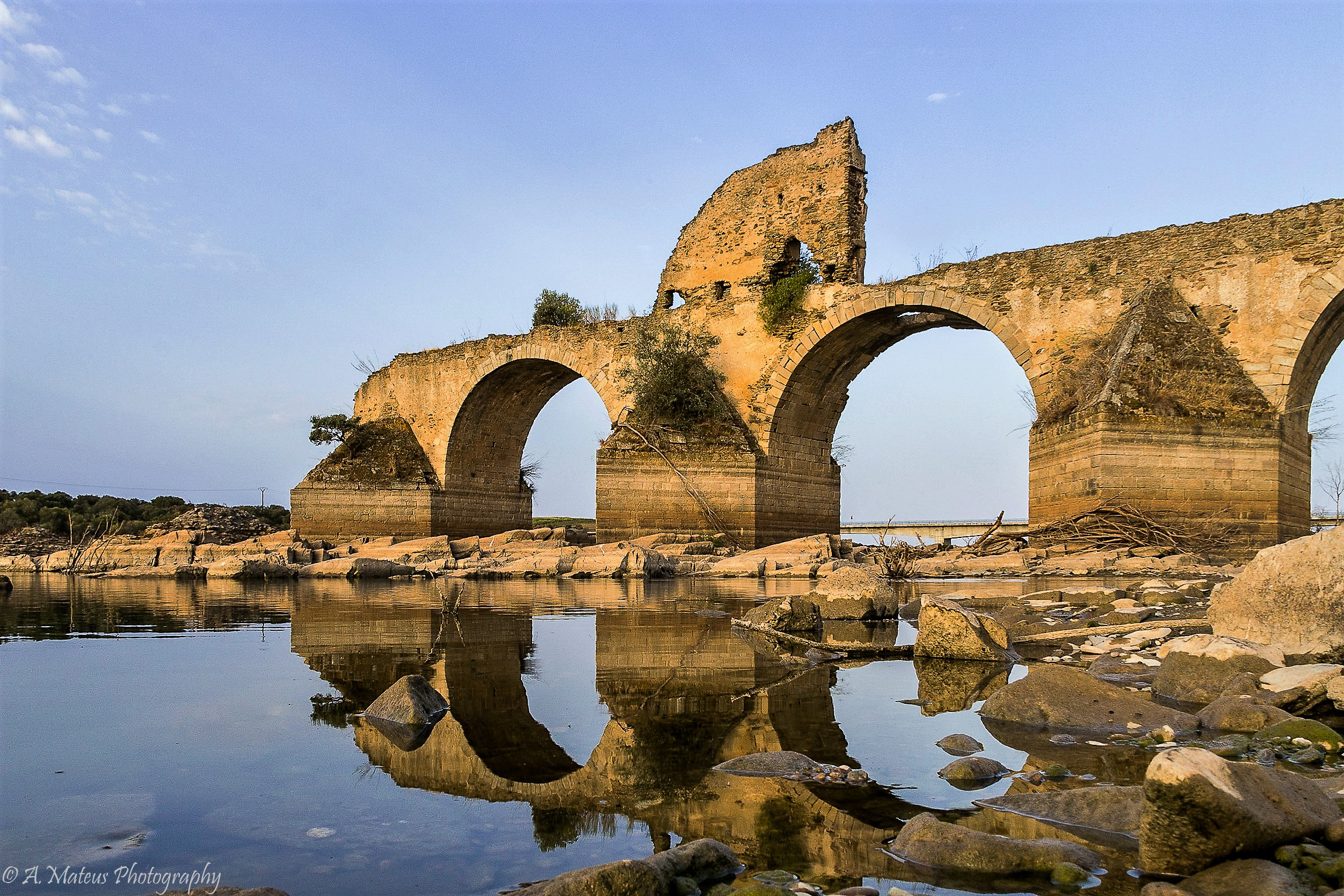 Ruínas da Ponte da Ajuda Ruínas da Ponte da Ajuda