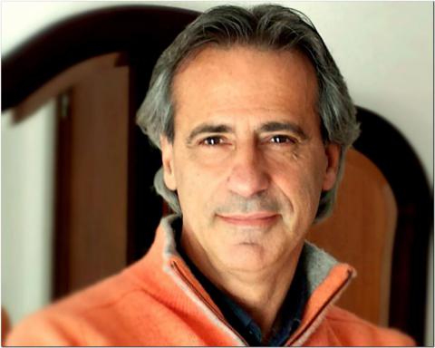 Vítor Costeira's picture