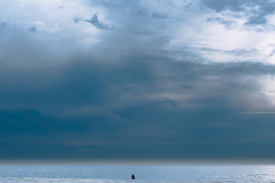all alone sozinho