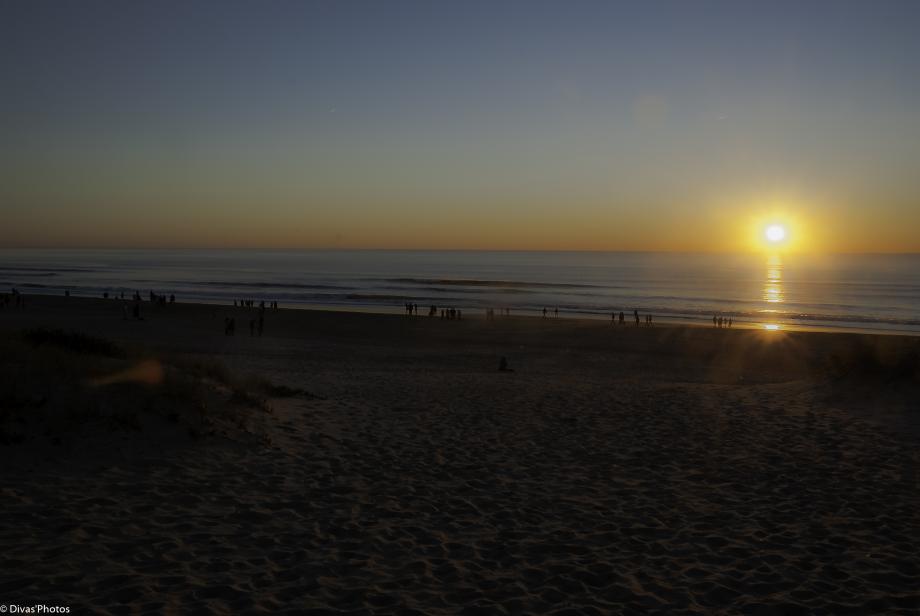 Pôr de Sol em Fonte de Telha Foto tirada no primeiro dia 2015, o primeiro Pôr do Sol deste novo ano, na praia da Fonte de Telha