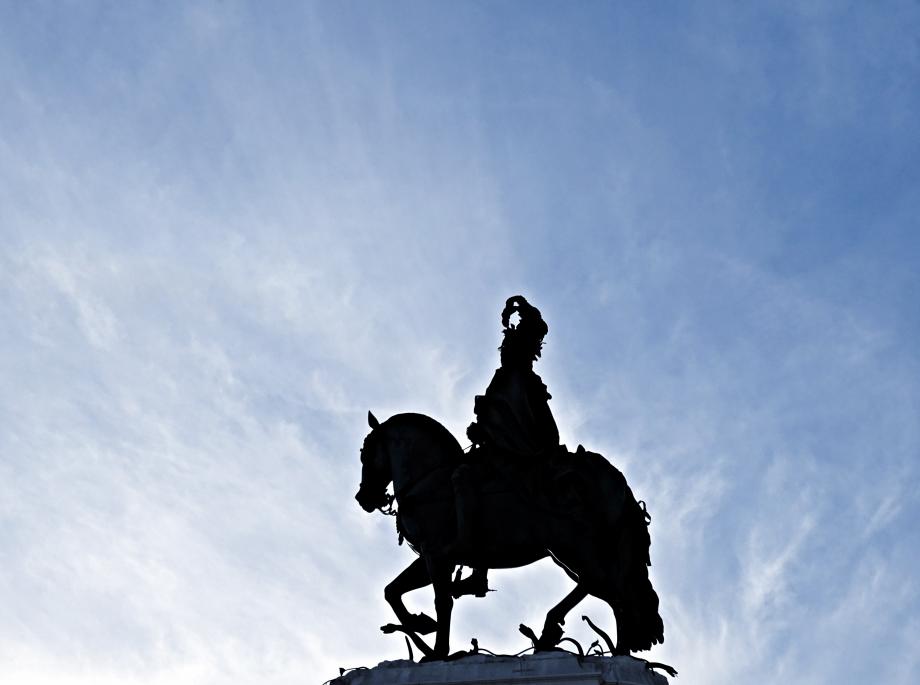 De Lisboa a ver o rio, Dom José I no seu elegante cavalo