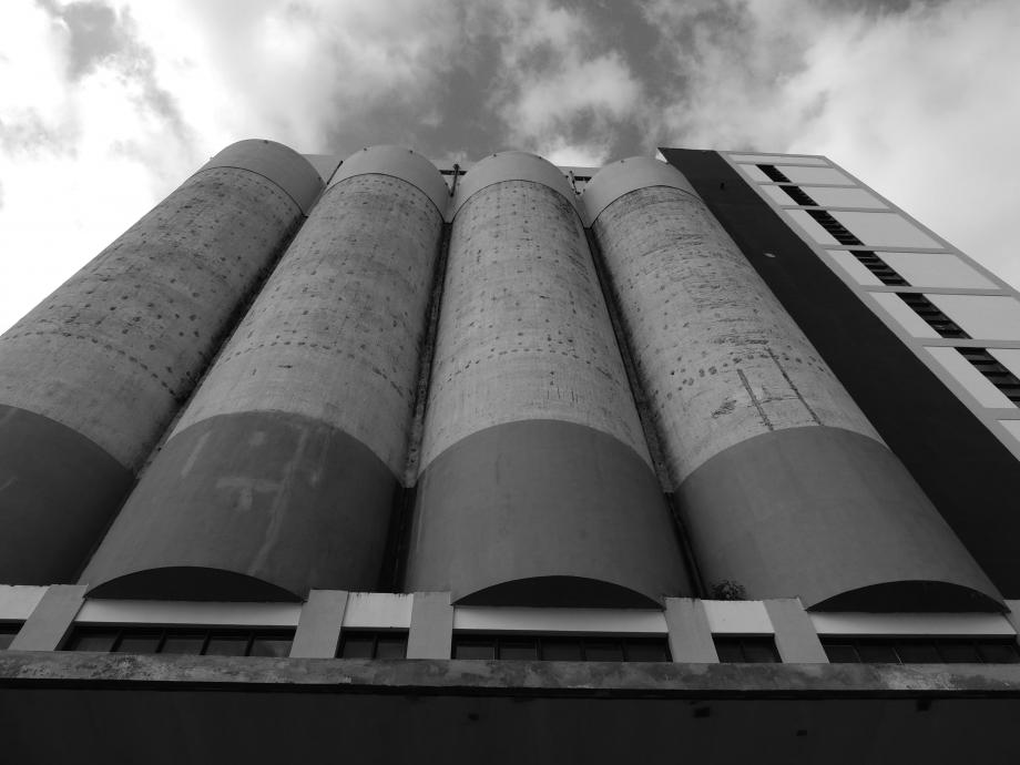 silos