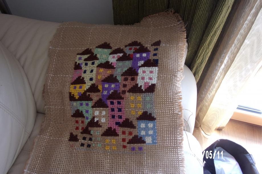 Minhas casas (bordado)